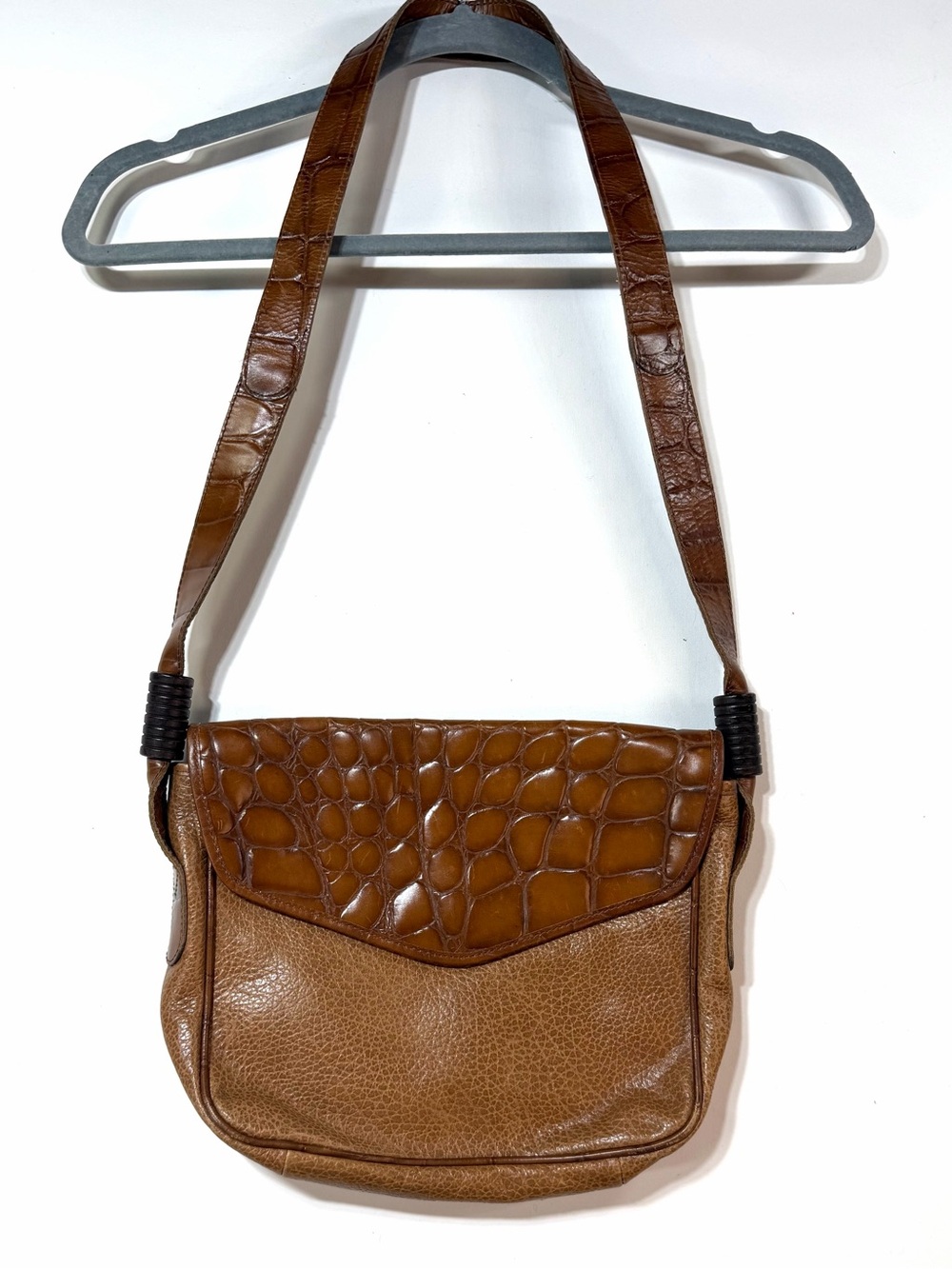 Unisa Tan Leather Crossbody Bag